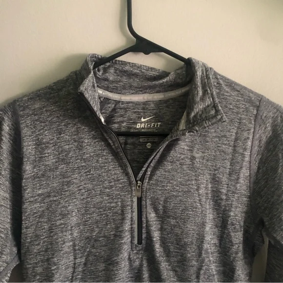Nike 1/4 Zip - Gray Heather - Picture 4 of 5
